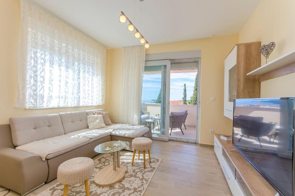 Apartments Luxury and Sea View photo 3