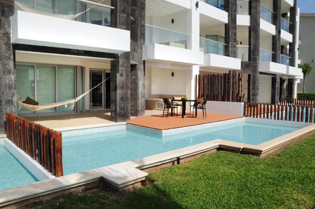 Апартаменты (Люкс с 2 спальнями и выходом к бассейну), Pure Mareazul Riviera Maya