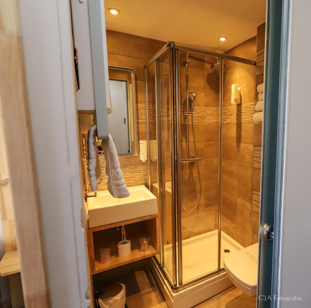 Hotel Restaurant Kyriad Brive Centre photo 4