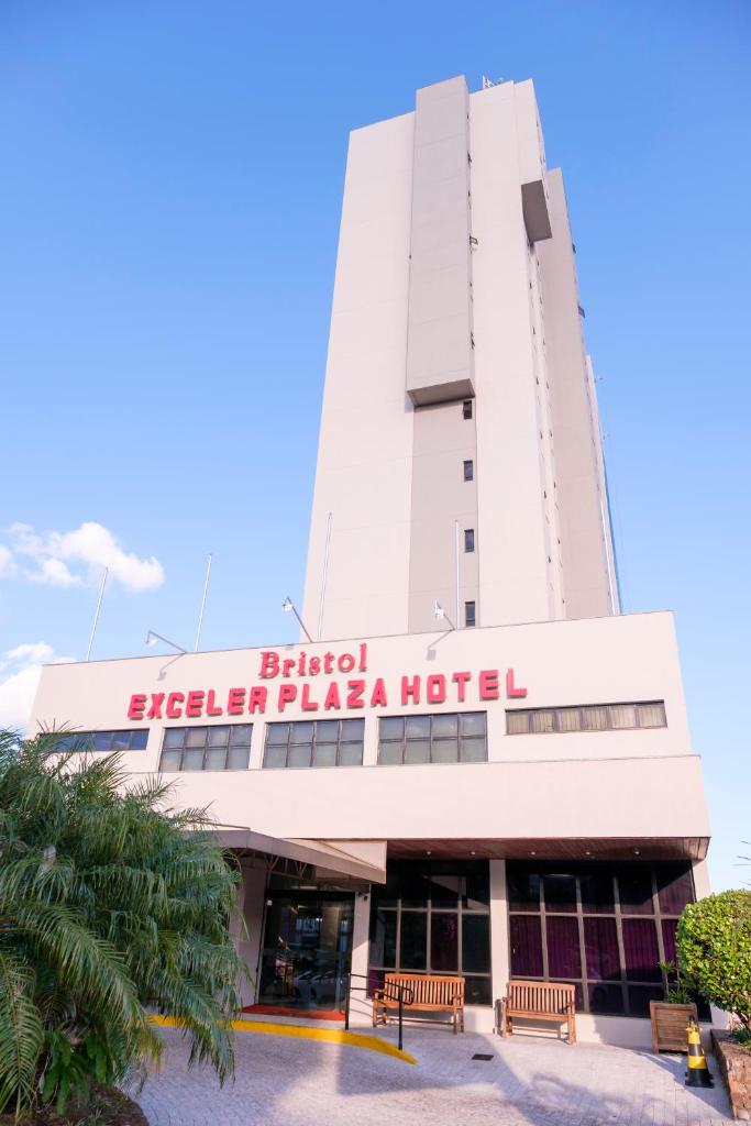 Bristol Exceler Campo Grande photo 3