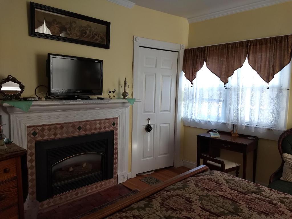 Armistead Cottage Bed & Breakfast photo 3