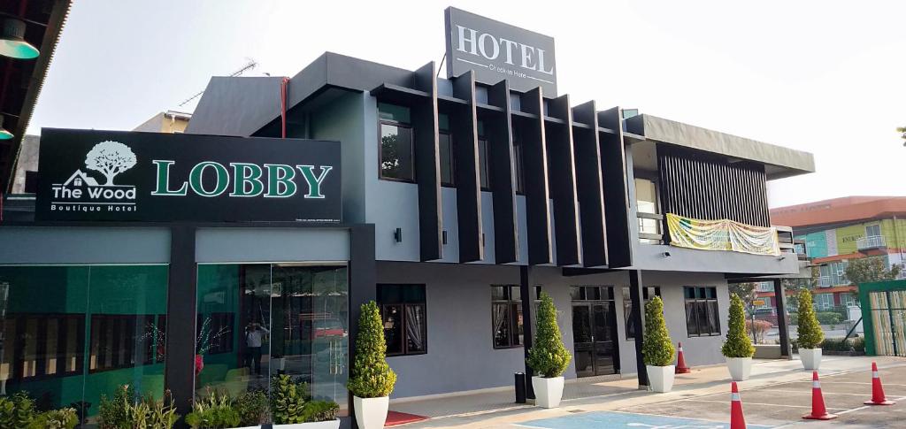 THE WOOD BOUTIQUE HOTEL photo 1