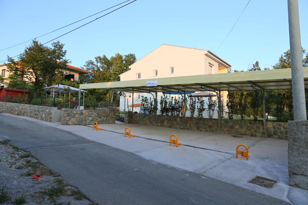 villa sidro photo 1