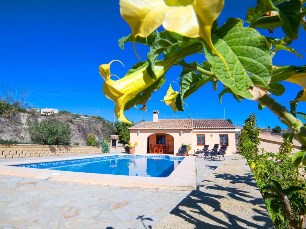 Holiday Home Vicent by Interhome