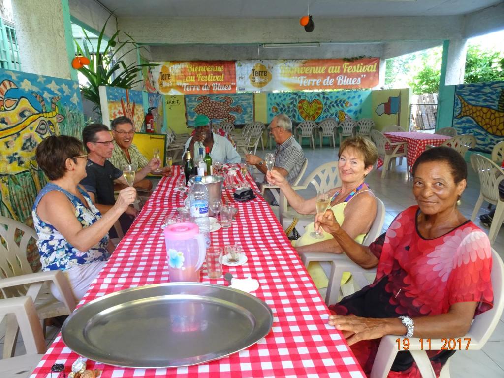 El Rancho photo 4