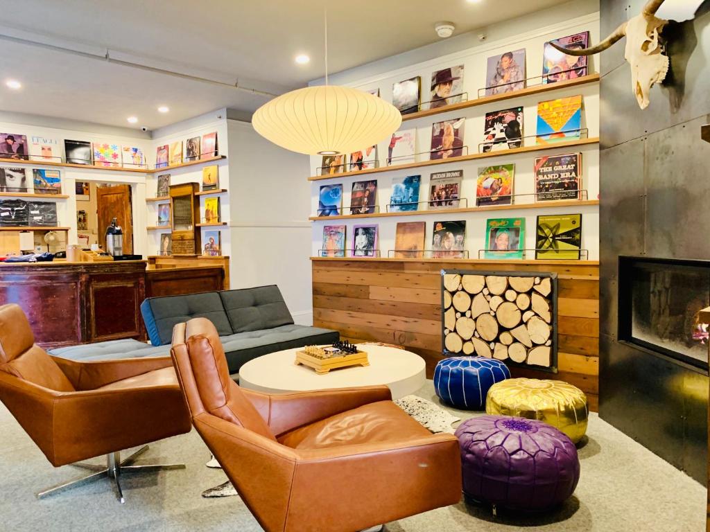 Norblad Hotel image