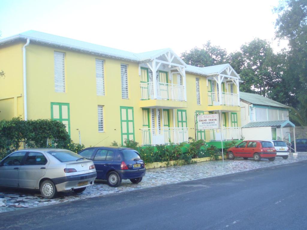 El Rancho photo 3