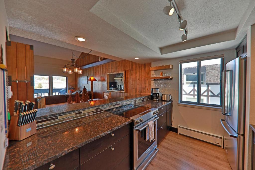 The Pines at Meadow Ridge A12 Condo photo 2