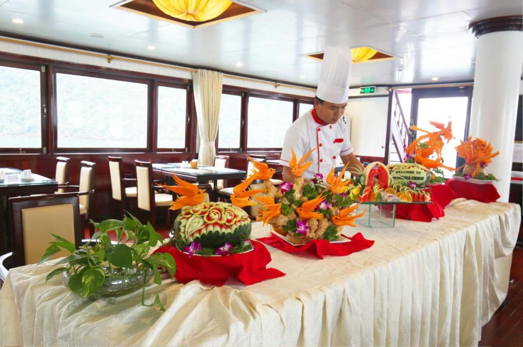 Halong Silversea Cruise