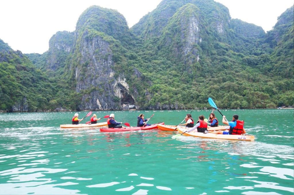 Halong Silversea Cruise