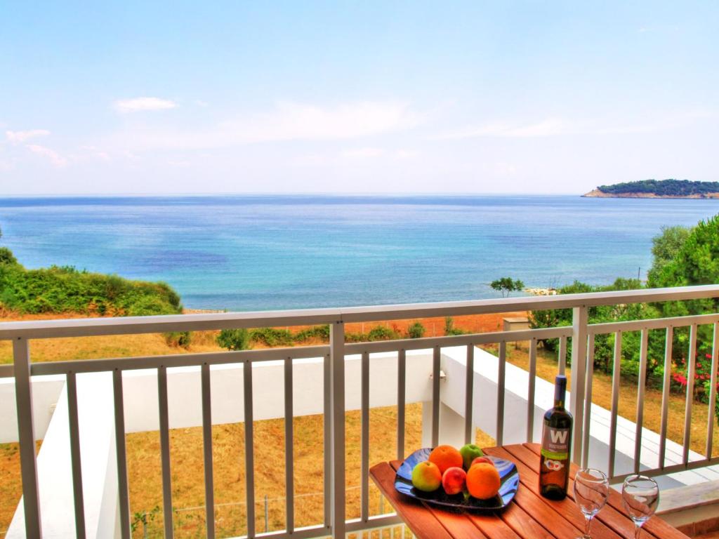 Maranton Beach Hotel photo 4