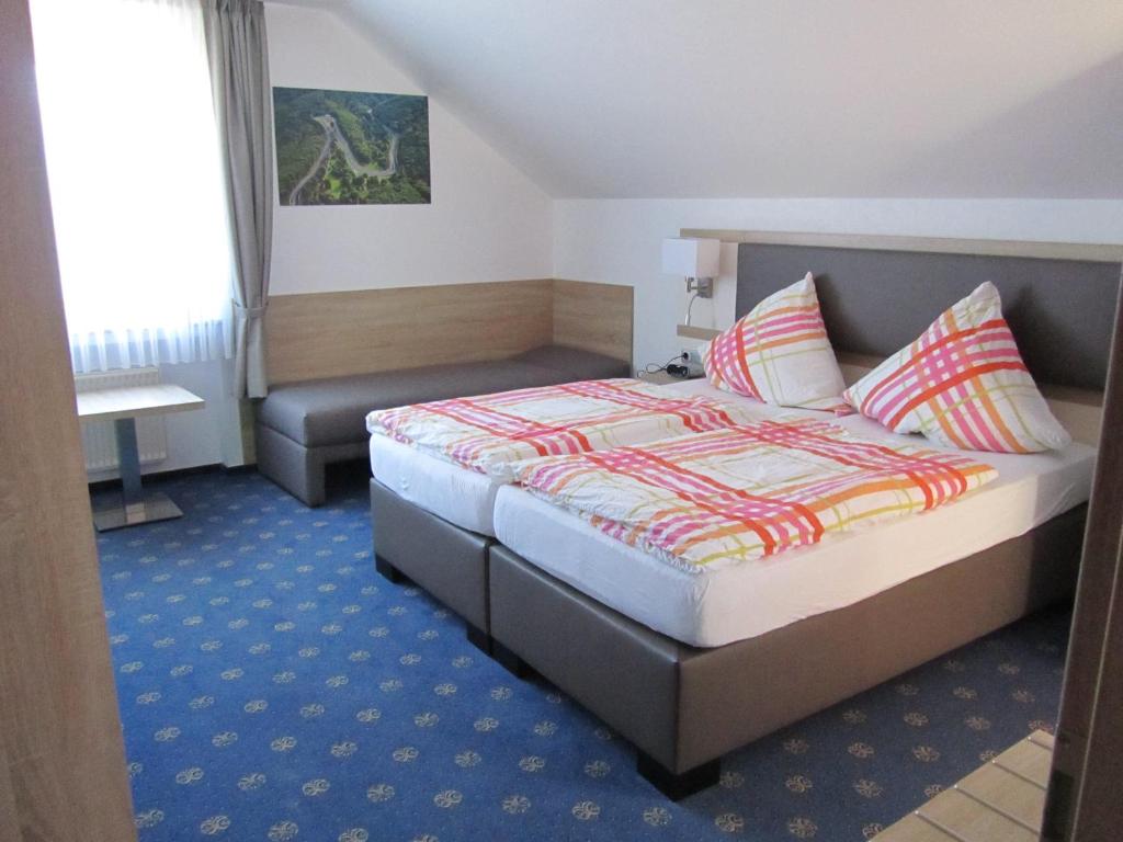 L-gut-Hotel zur Burg Nürburg photo 4