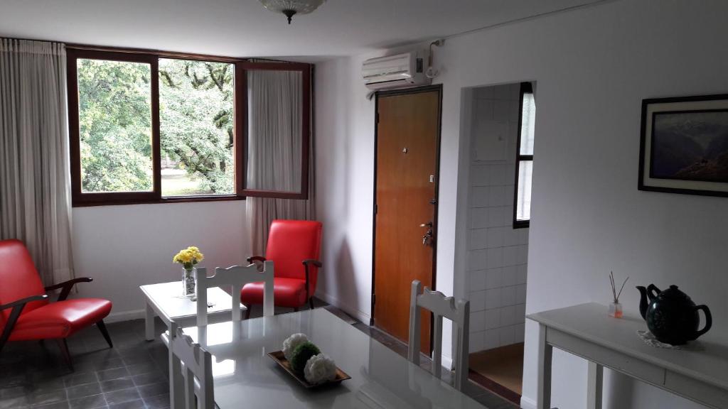 Departamento excelente ubicación photo 2