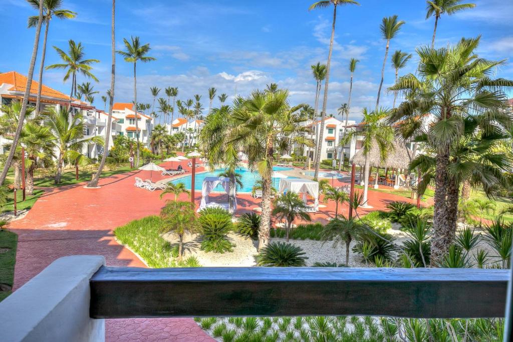 Chic Beach Apartment for Couples S-H203 photo 1