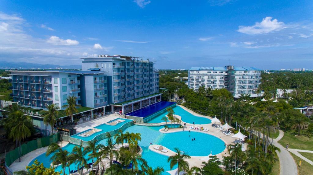 Solea Mactan Resort photo 1