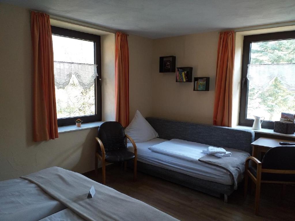 Pension & Gasthaus Kattenstieg - Tap to explore photos