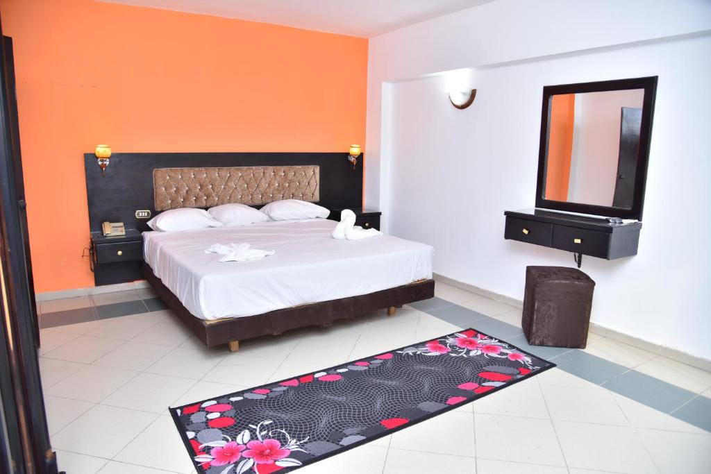Двухместный (Special offer - double room - Egyptian & residence only), Royal Pyramids Hotel