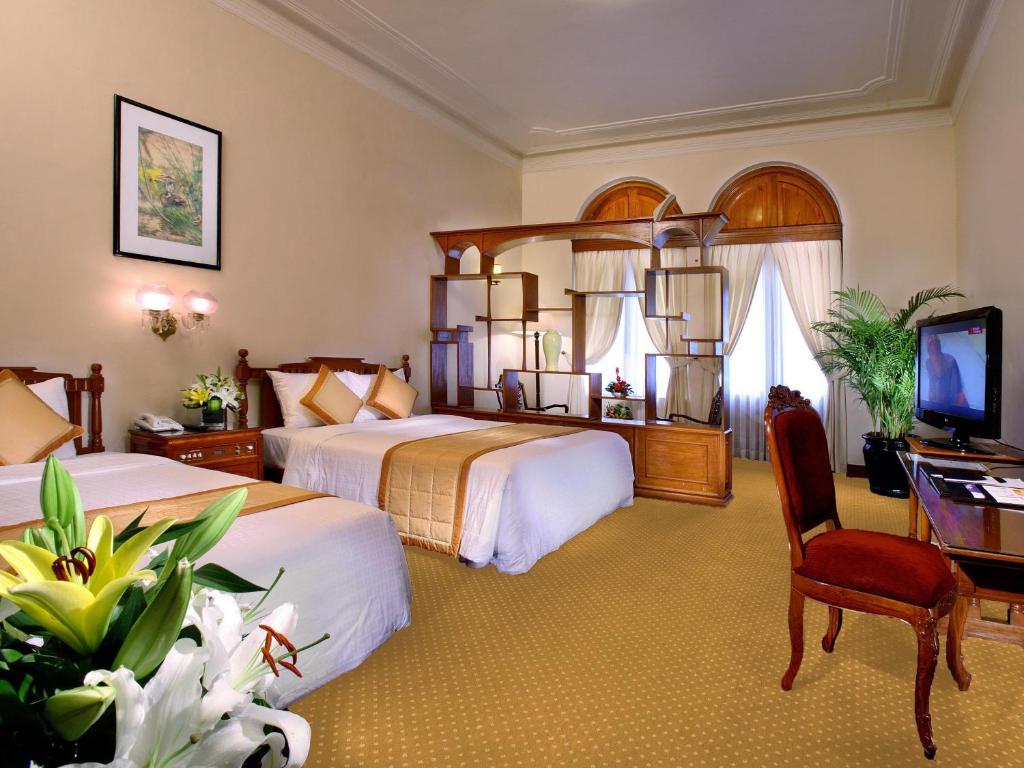 Двухместный (Номер с видом на Оперный театр), Hotel Continental Saigon