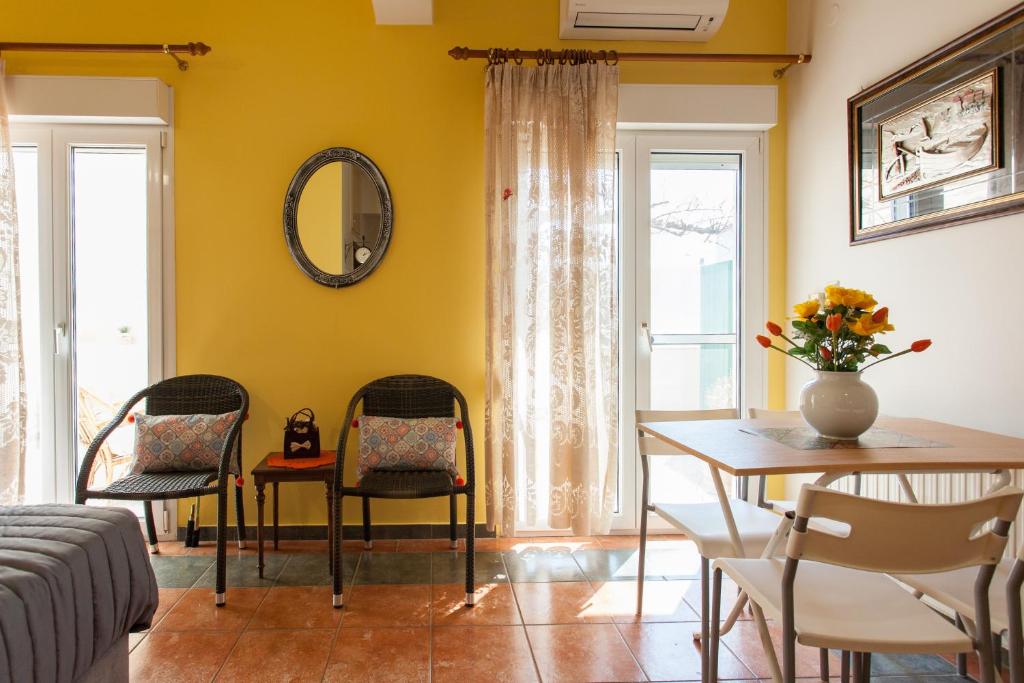 Evelia Apartment photo 3