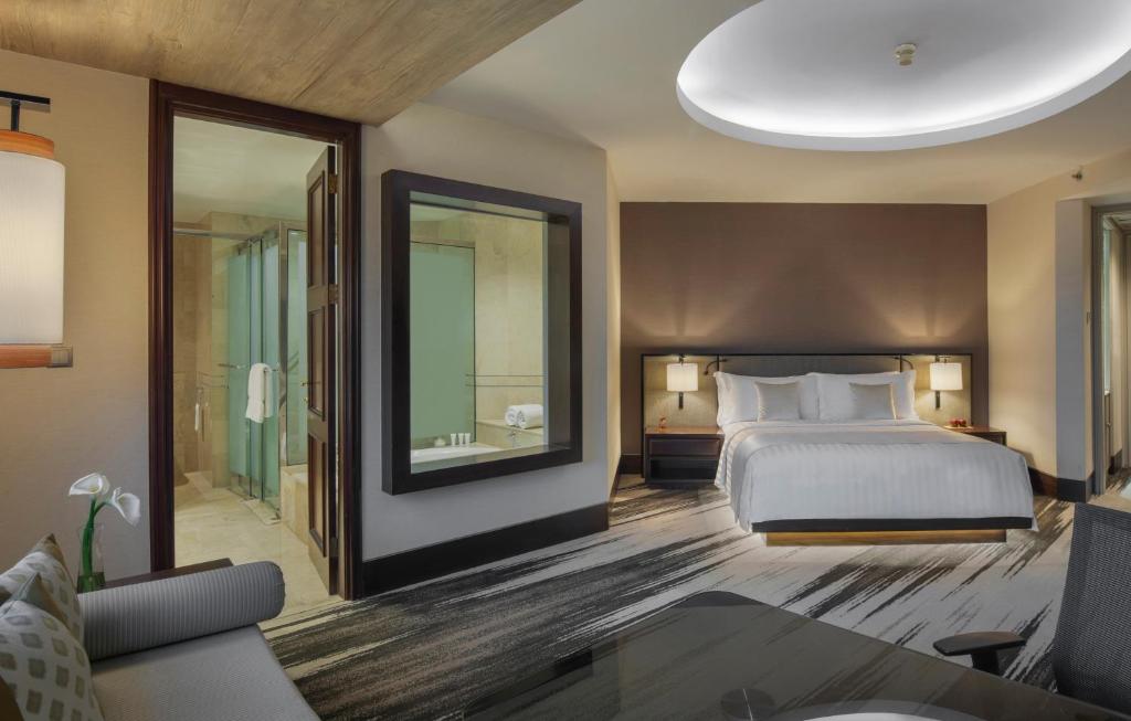 Сьюит (Номер «Гранд Премиум» Red Level), Gran Melia Jakarta