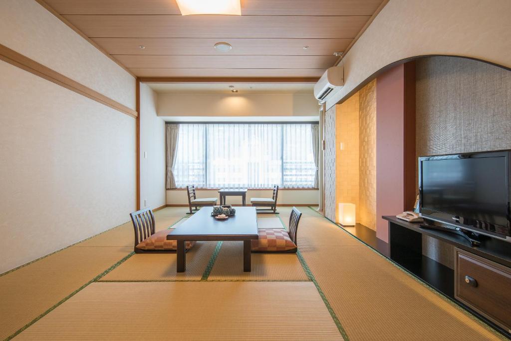 New Welcity Yugawara photo 4