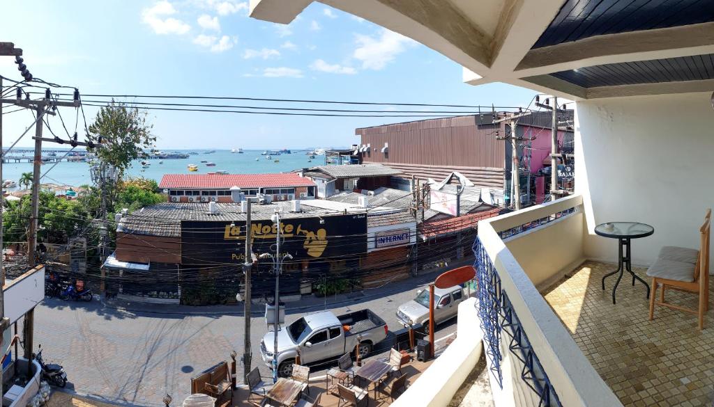 Двухместный (Большой двухместный номер с 1 кроватью), La Fontaine Walking Street Pattaya