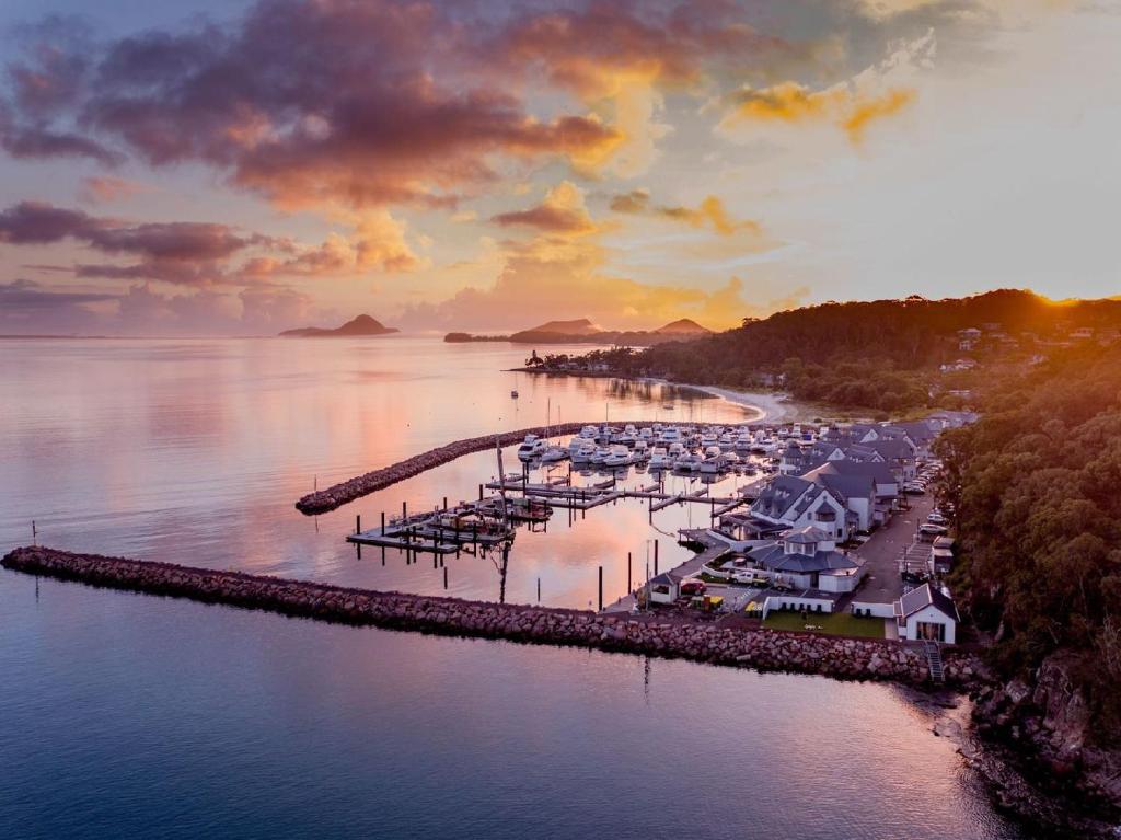 Anchorage Port Stephens photo 2