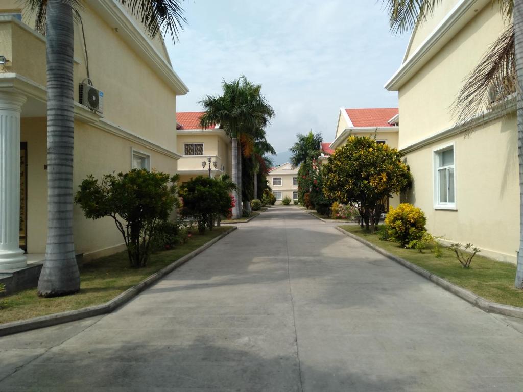 Beach Garden Hotel photo 3