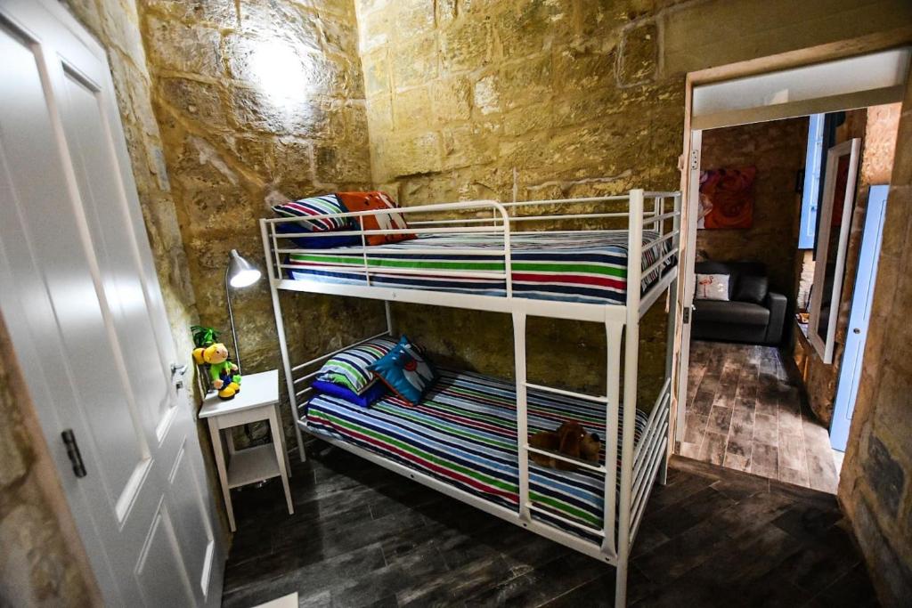 Historic Townhouse in Birgu Center photo 1