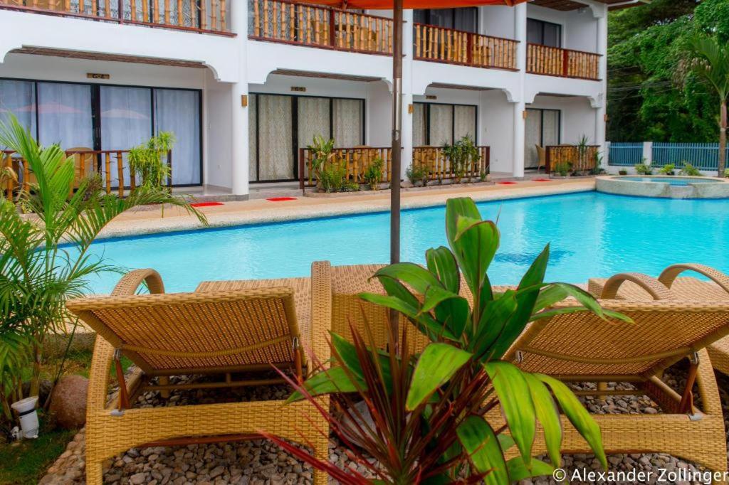 Alona Vida Beach Hill Resort photo 4