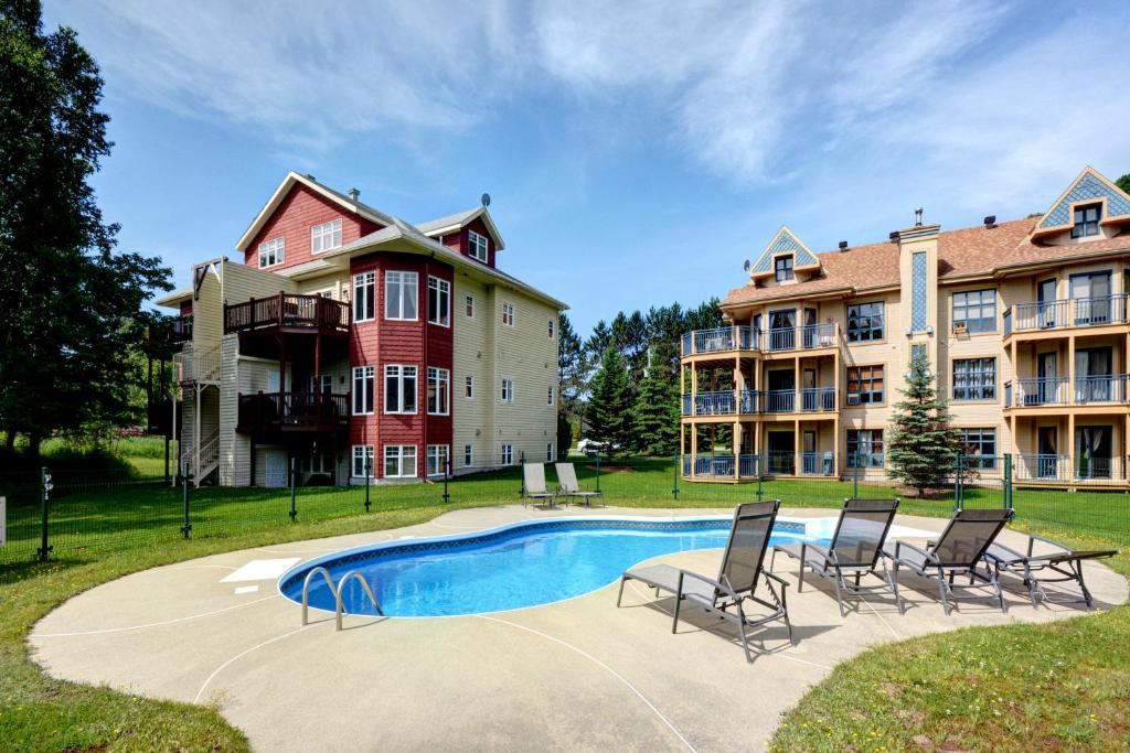Condo Jardins du Village Mont-Tremblant photo 3