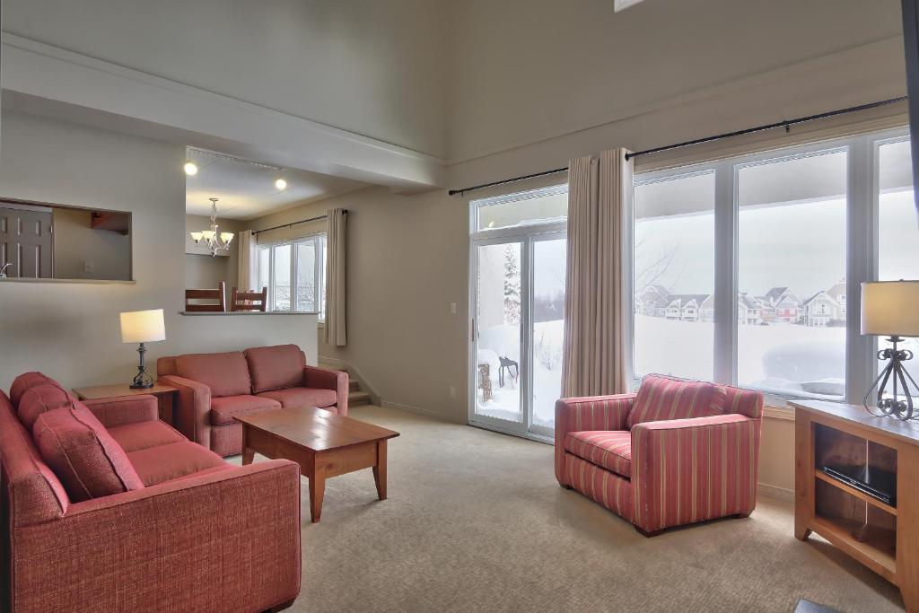 Blue Mountain Resort Home Collection - Tap to explore photos