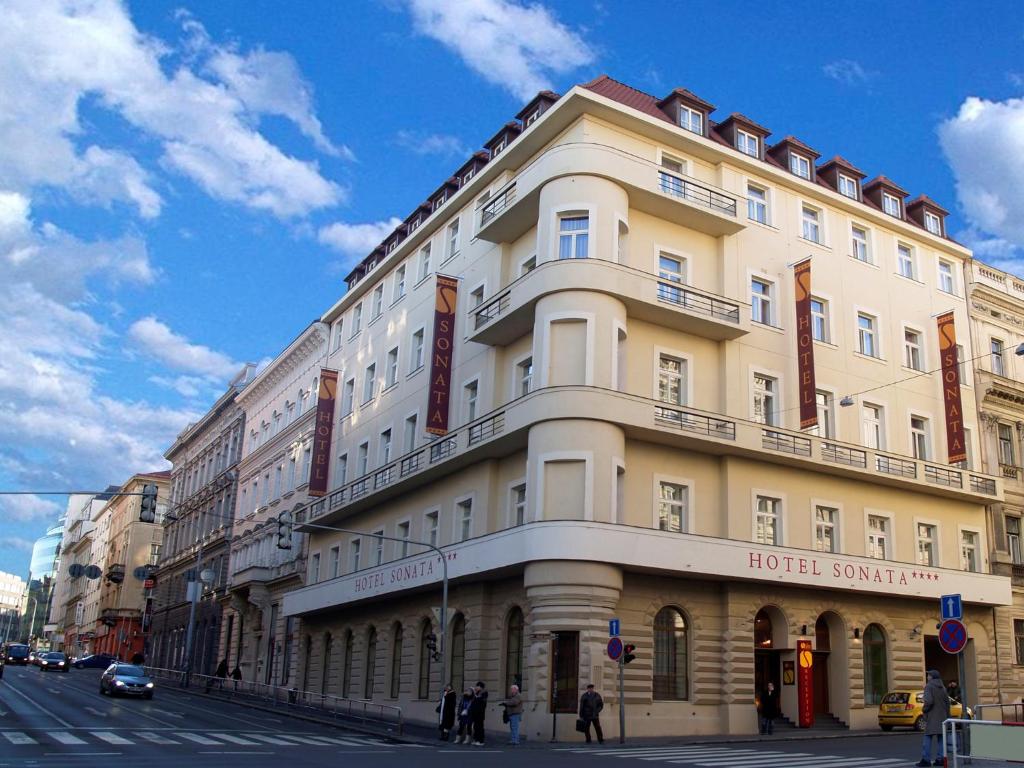 EA Hotel Sonata photo 4
