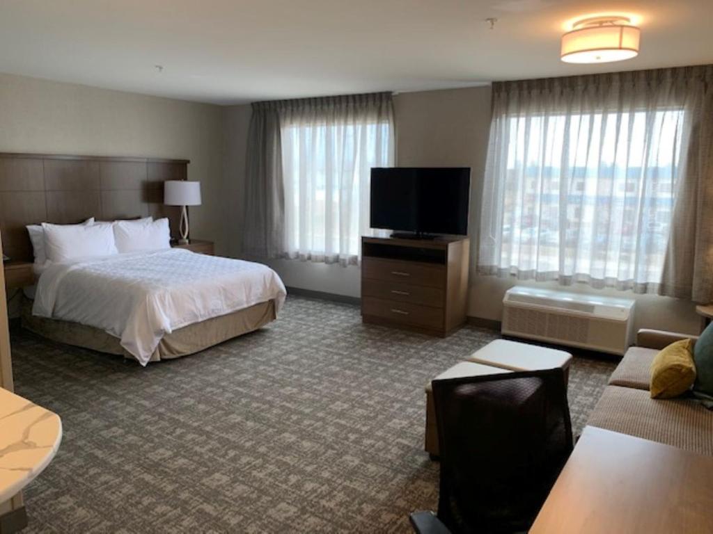 Staybridge Suites - Red Deer North, an IHG Hotel photo 2