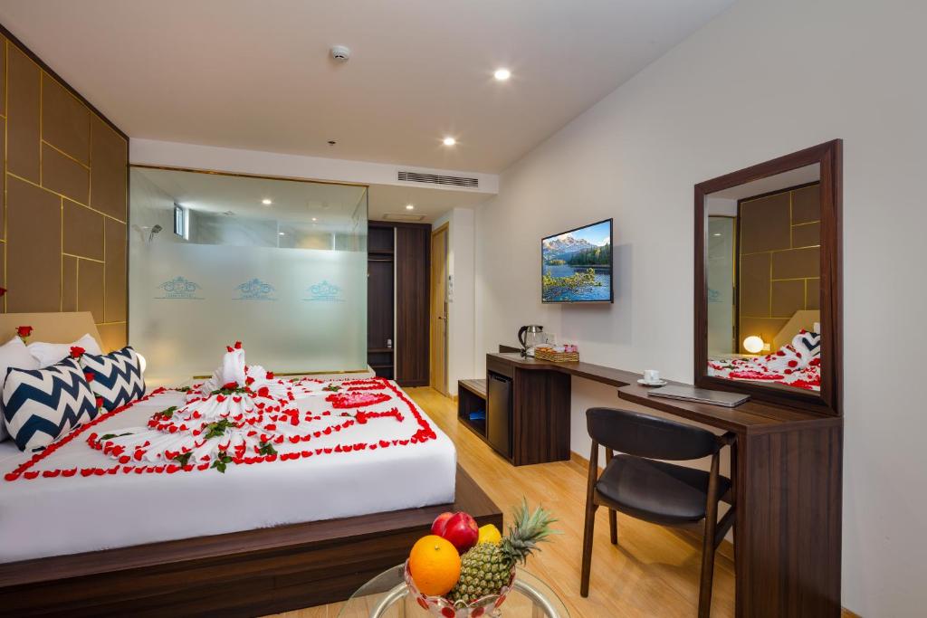 CROWN HOTEL NHA TRANG