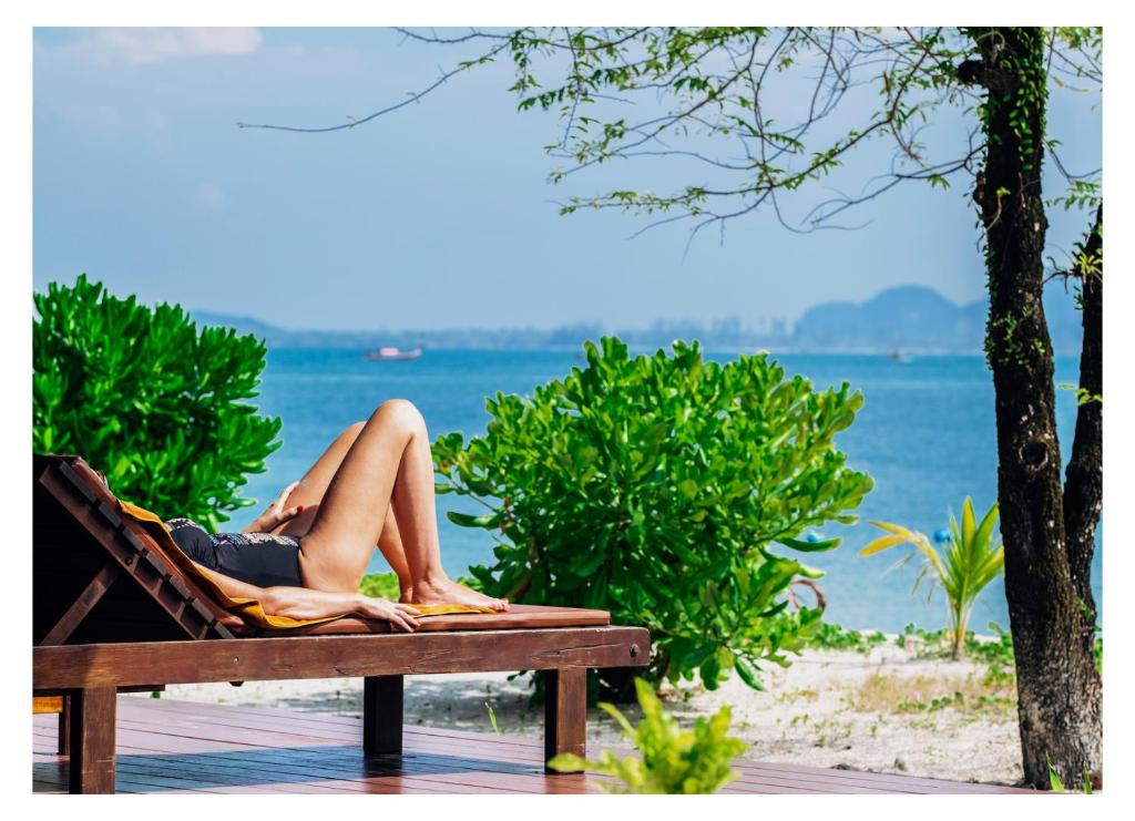 Вилла (Пляжная вилла (первая линия)), Koh Mook Sivalai Beach Resort