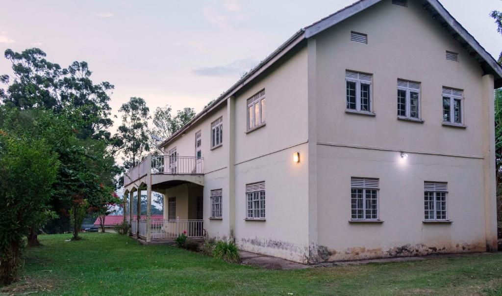 Sunrise Apartments Hotel Fort Portal photo 2