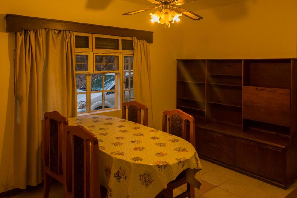 Sunrise Apartments Hotel Fort Portal photo 4