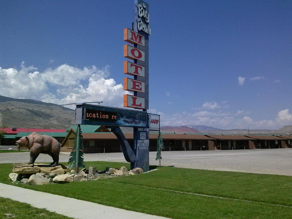 Big Bear Motel image