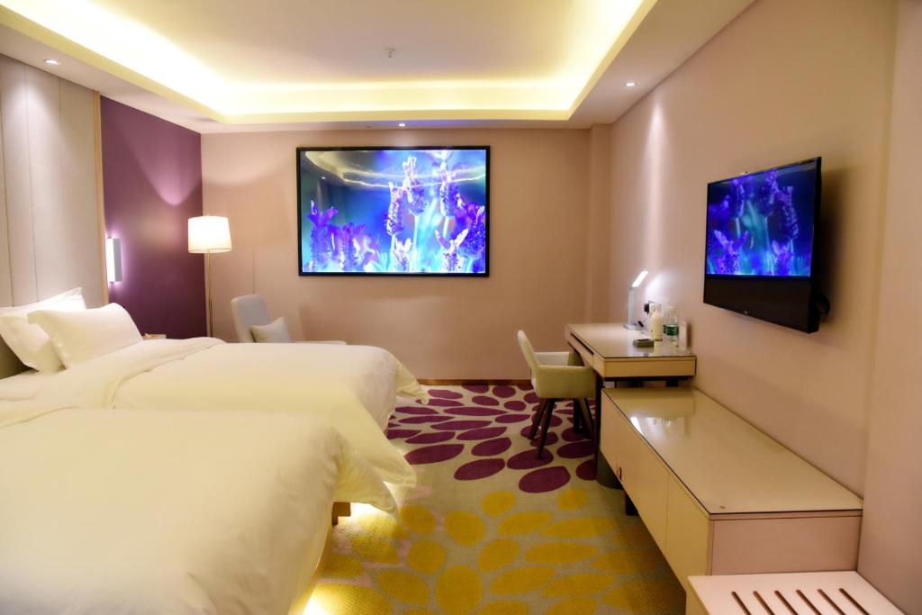 Lavande Hotel (Yichun Wanzai Ancient Town) photo 3