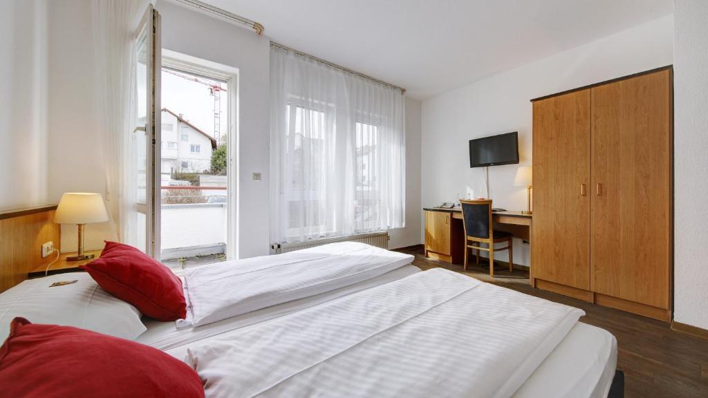 Airport-Hotel Stetten photo 2