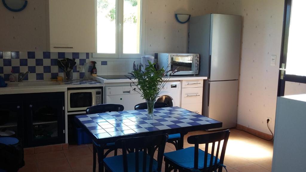 LA MARVINIERE photo 2