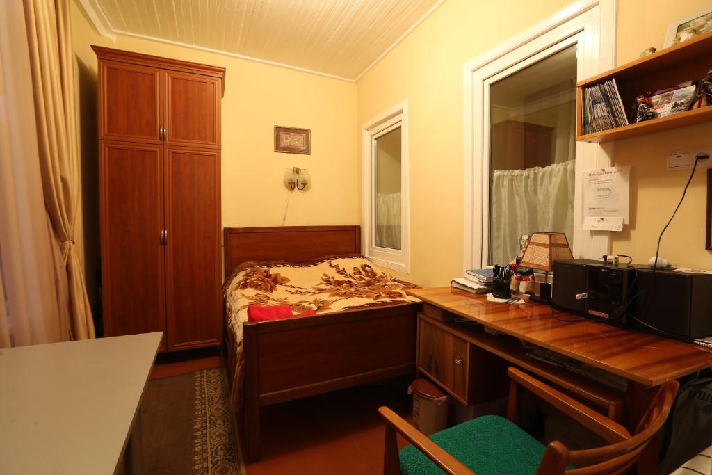 Ruzanna's Bed & Breakfast photo 4