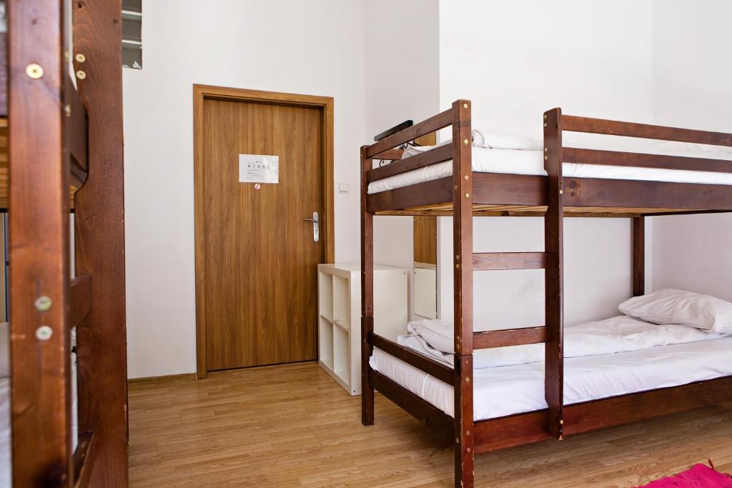 Четырехместный (Четырехместный номер с общей ванной комнатой), Folk Hostel