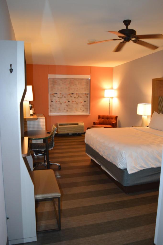 Holiday Inn Odessa, an IHG Hotel photo 4