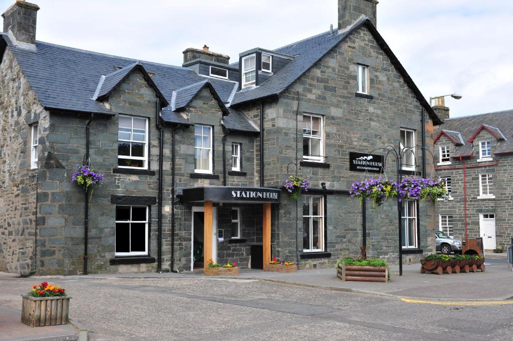 Station House photo 1