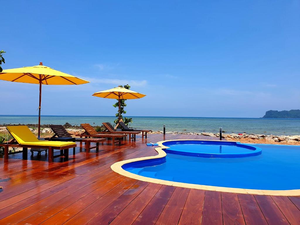 The Beach Resort & Residence - SHA Plus photo 1