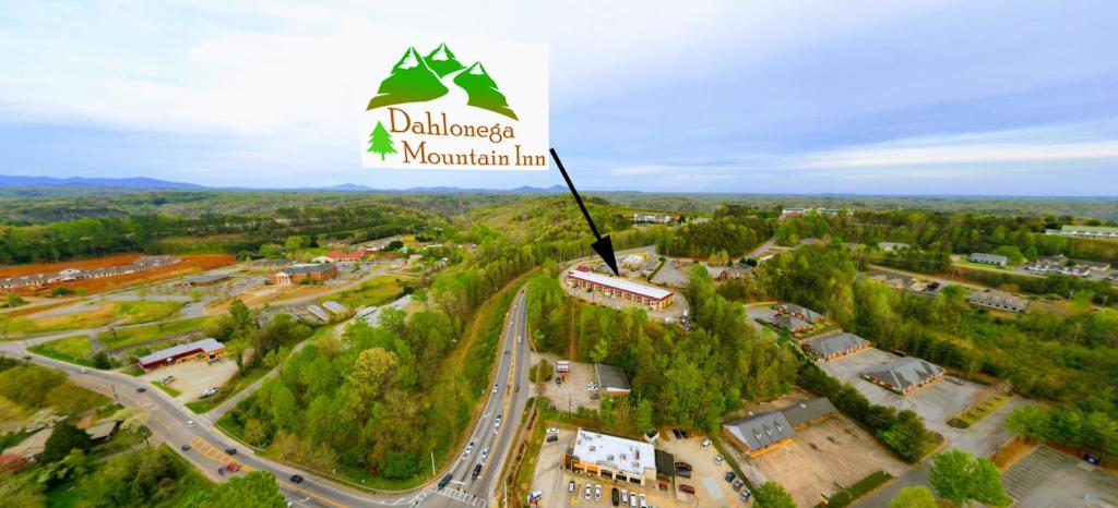Dahlonega Mountain Inn photo 2