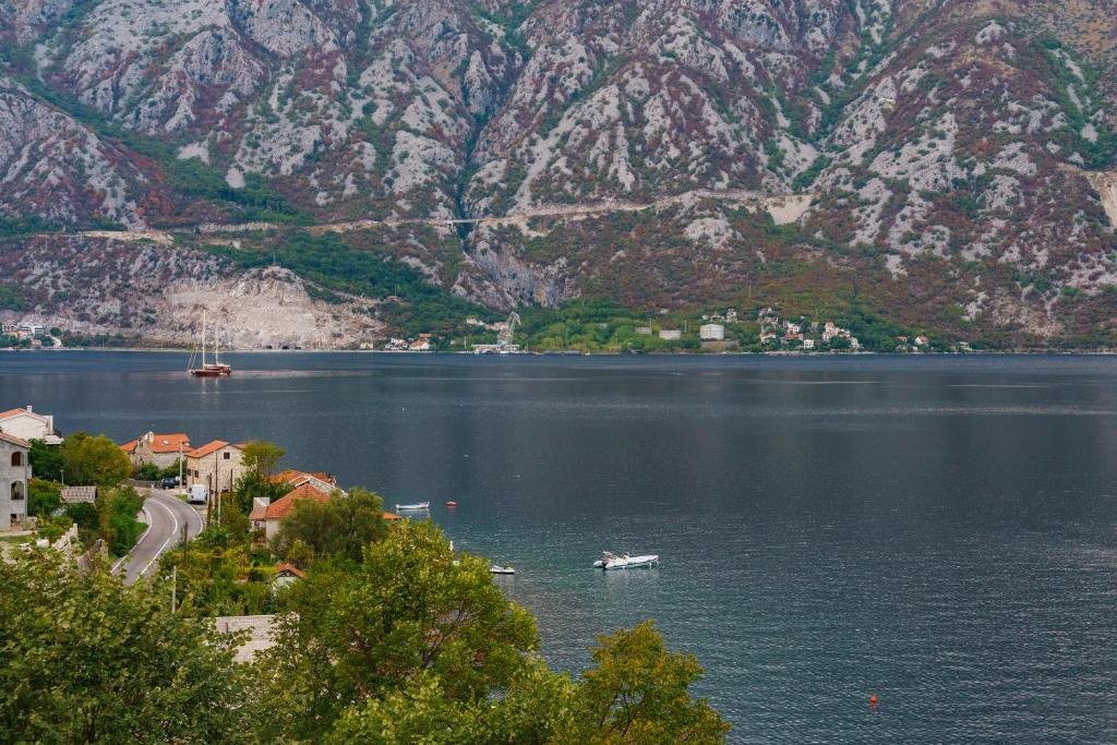 Villa KOSTA photo 3