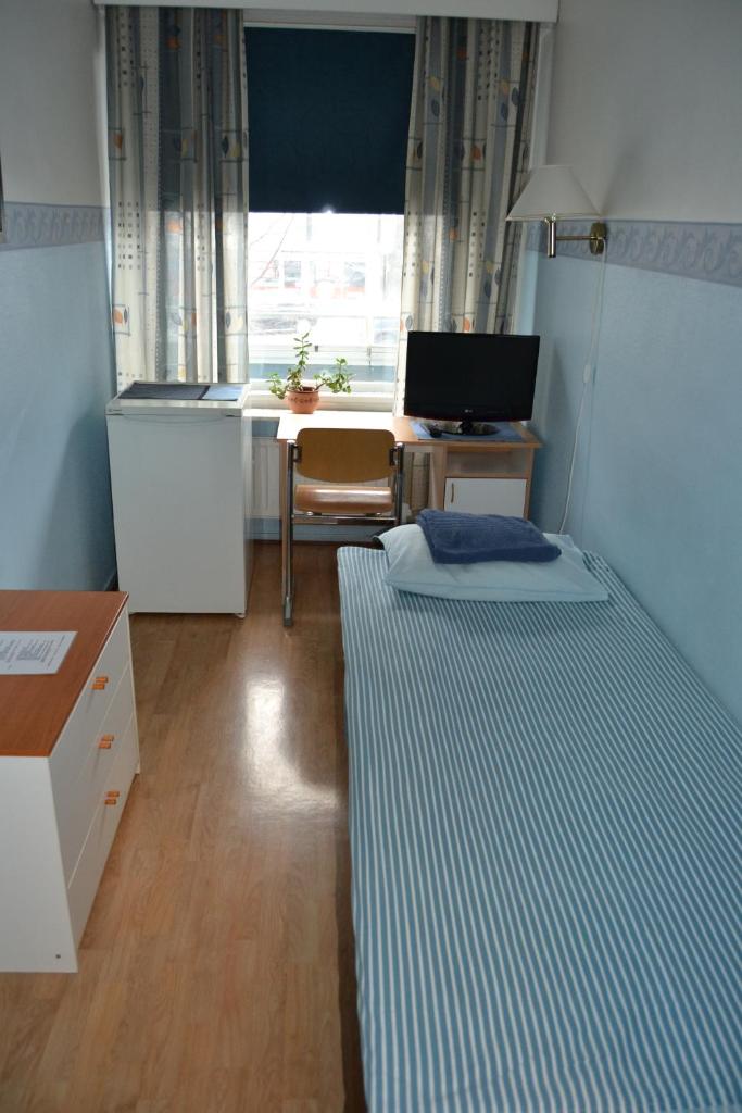 Одноместный (Одноместный номер с общей ванной комнатой), Hostel Matkakoti Patria